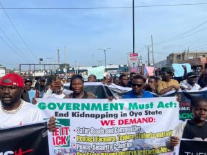 Breaking: Protest begins in Ibadan over Esinele School abductions(photos)