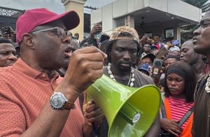 I’m ready to risk my life to secure release of Oriire abductees — Makinde