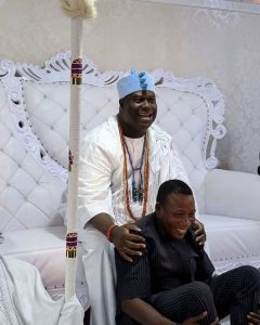 Igboho: Ooni donates 100m Naira, Hilux to Iru Ekun Security