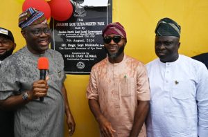 Makinde commissions 177 shops, road network, other projects in Ibadan North-East LG
