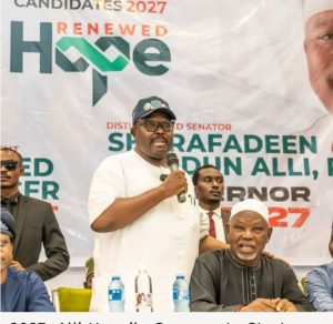 Oyo 2027: Alli promises 30 pupils per class, 13th month salary for workers, LG autonomy